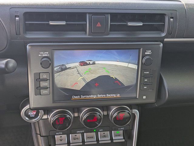 Used 2024 Toyota GR86 image 23