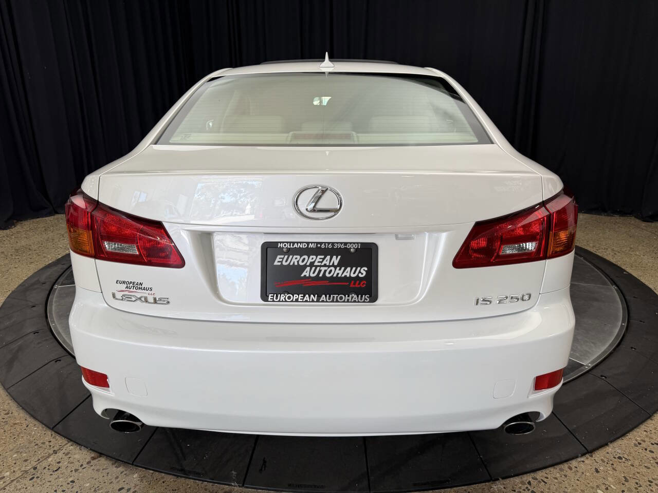 Used 2008 Lexus IS 250 image 6