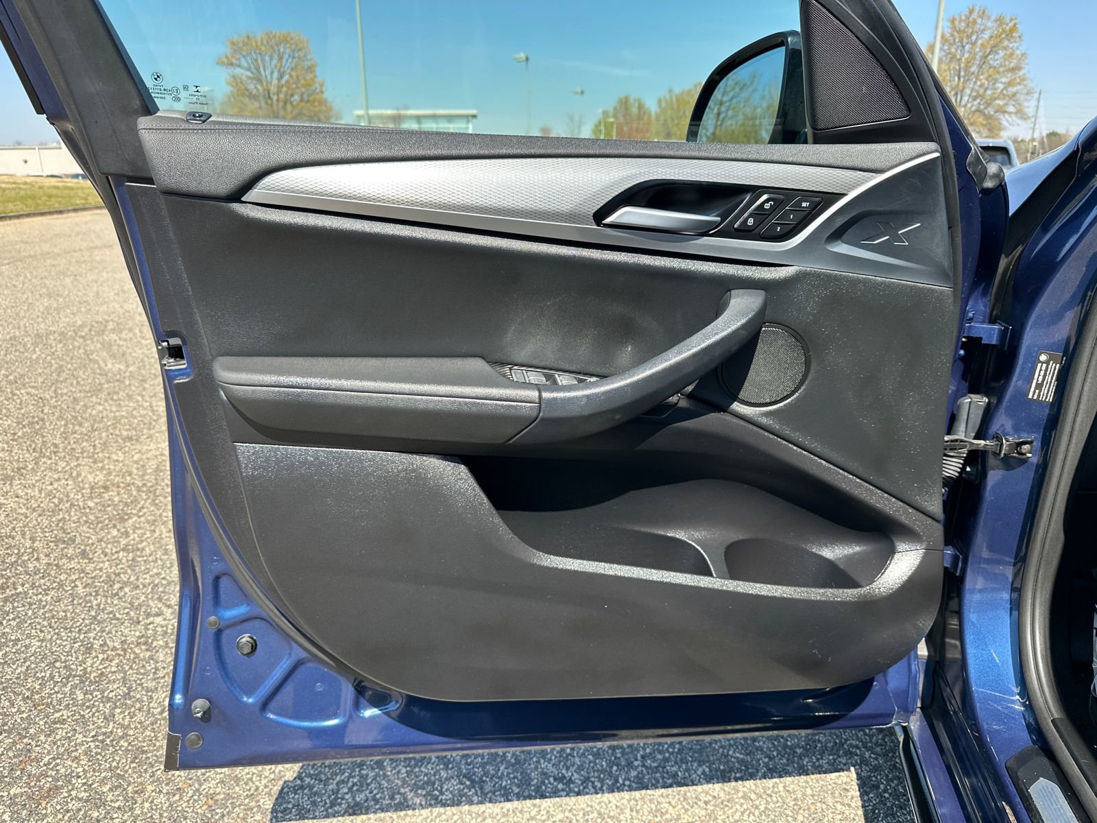 Used 2021 BMW X3 sDrive30i w/ M Sport Package image 8