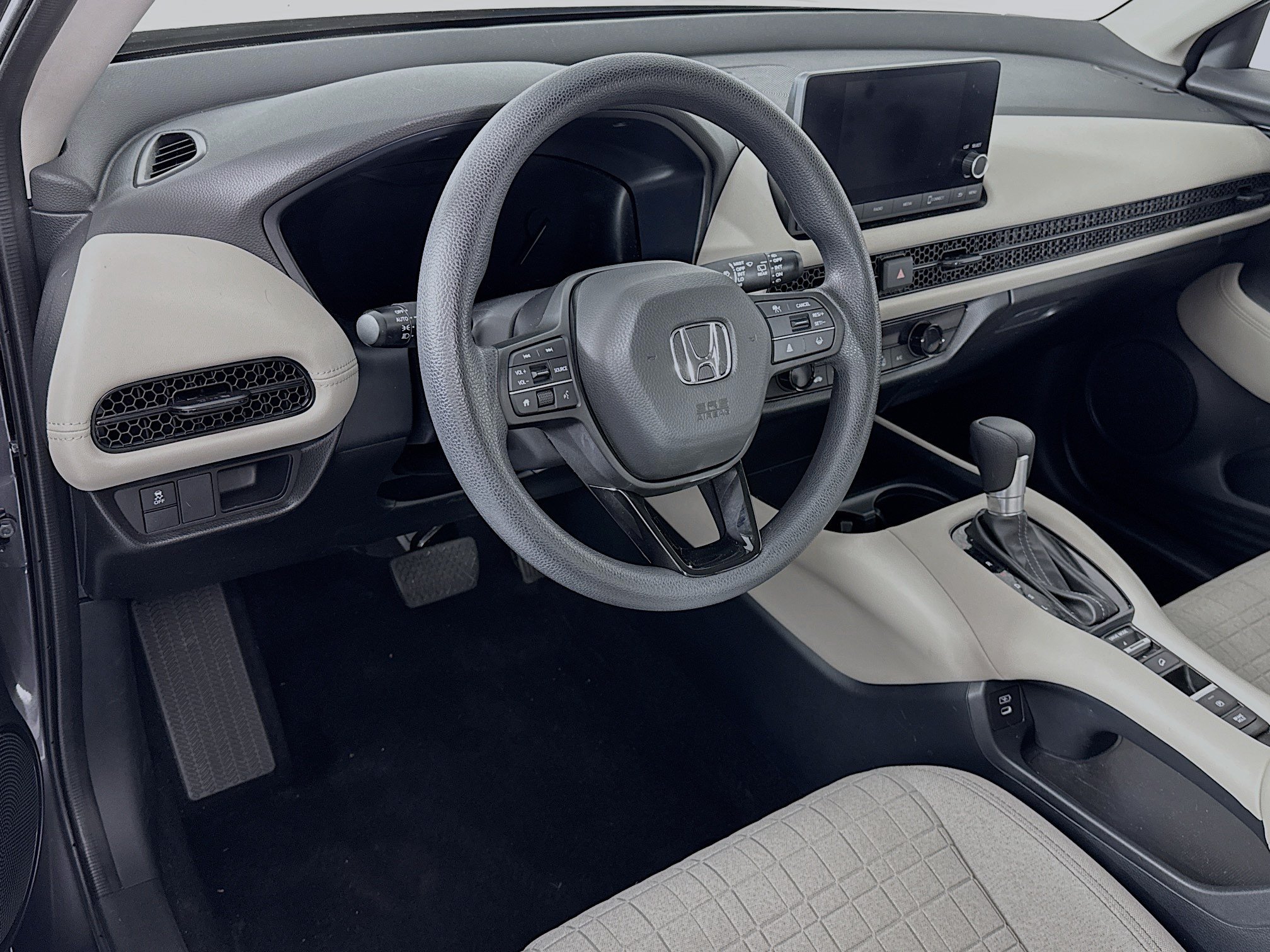 Certified 2024 Honda HR-V LX image 9