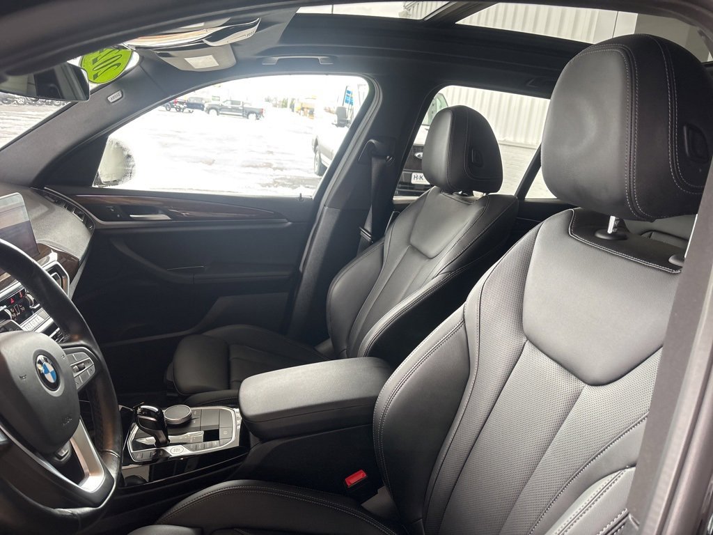 Used 2024 BMW X3 xDrive30i image 8