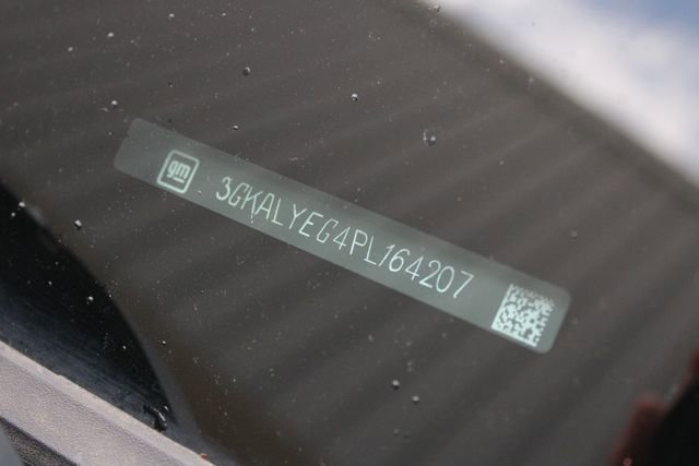 Used 2023 GMC Terrain AT4 image 40