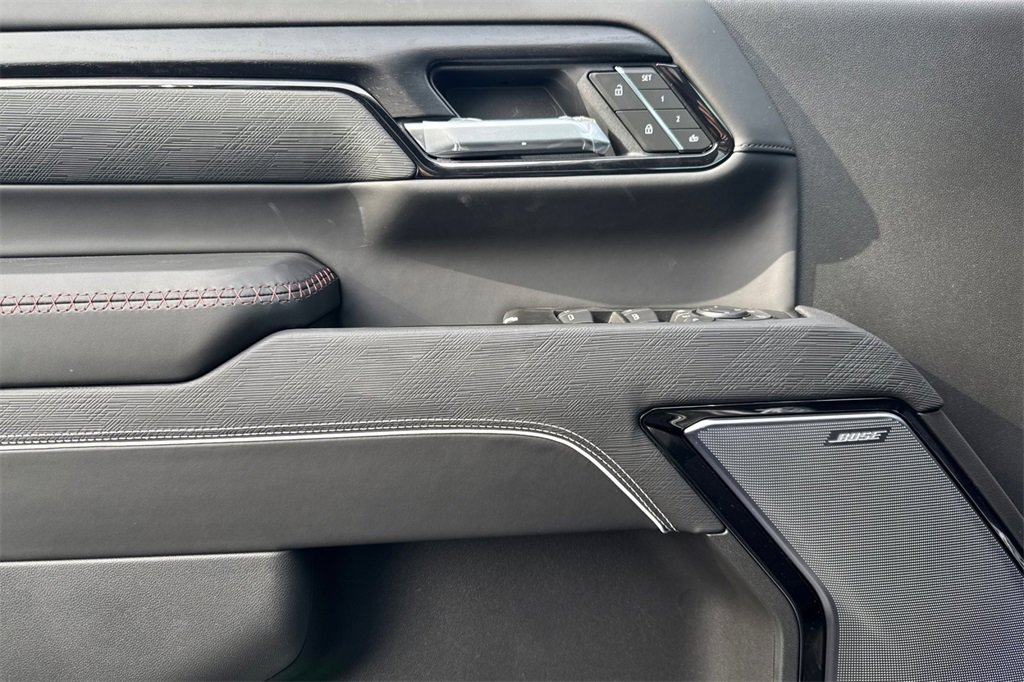 New 2026 GMC Sierra 2500 AT4X image 9