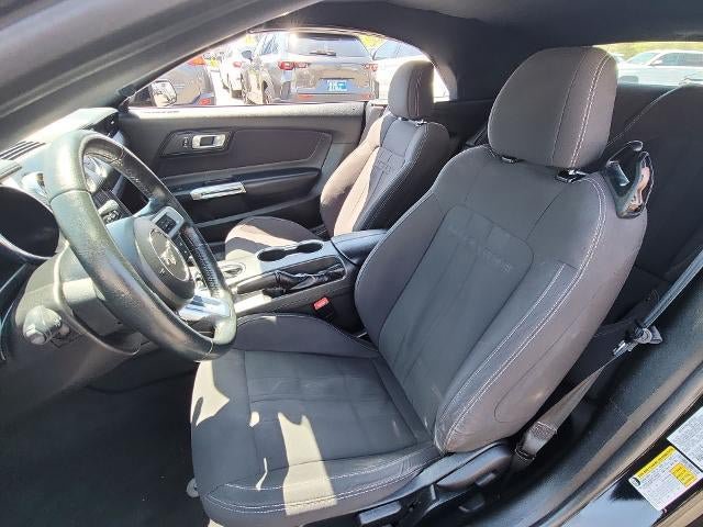 Used 2023 Ford Mustang Convertible RWD image 18