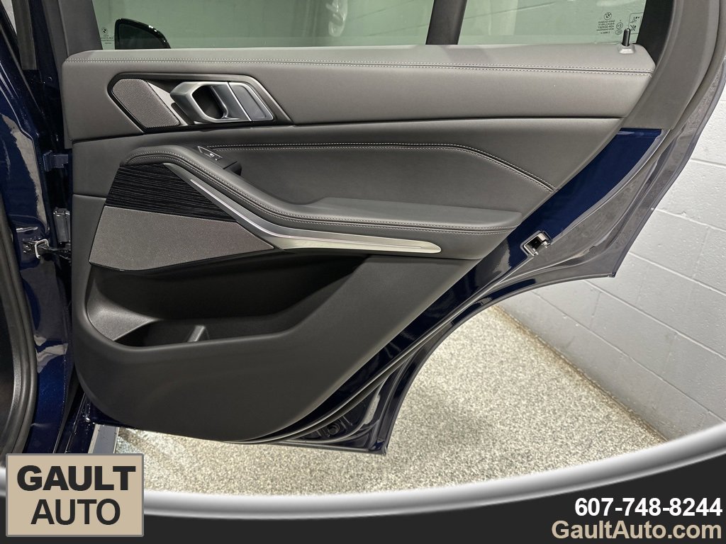 New 2026 BMW X5 xDrive40i w/ M Sport Package image 20