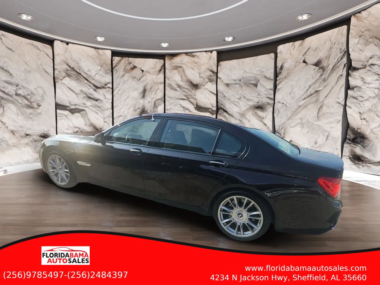 Used 2011 BMW 750Li w/ Luxury Rear Seating Pkg RWD image 3