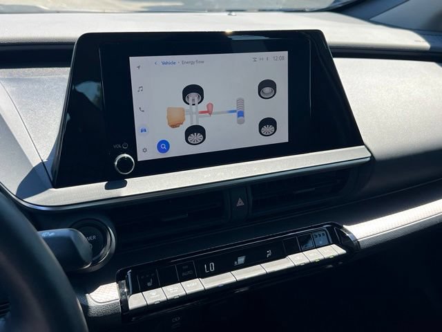 Used 2023 Toyota Prius XLE FWD image 17