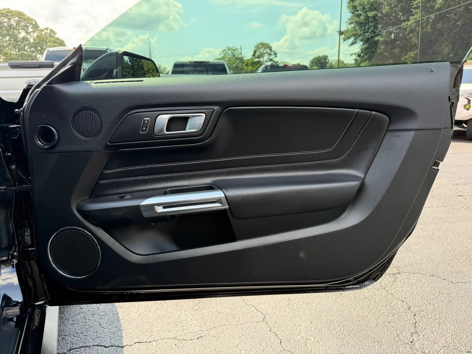 Used 2019 Ford Mustang GT Premium w/ GT Performance Package RWD image 19