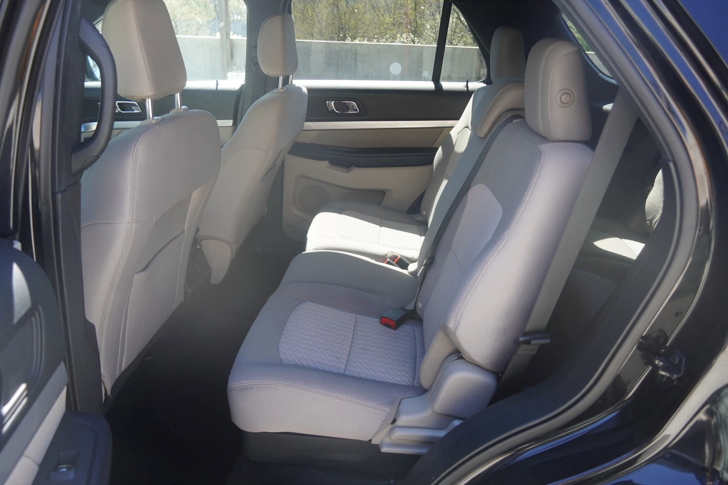 Used 2018 Ford Explorer 4WD image 22