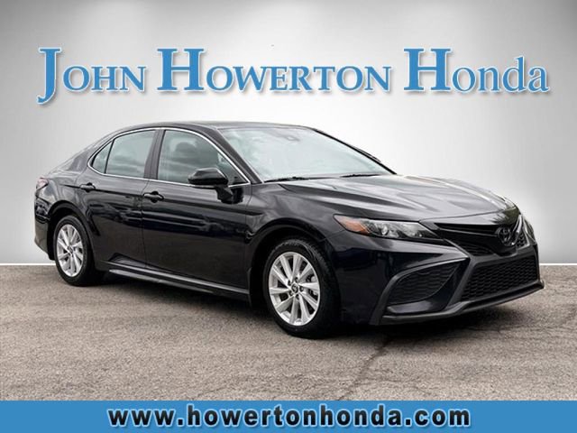 Used 2024 Toyota Camry SE