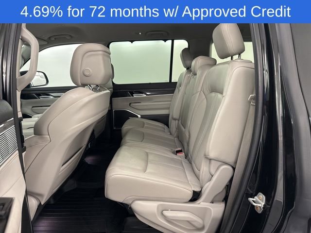 Used 2022 Jeep Wagoneer Series III w/ Convenience Group I image 18