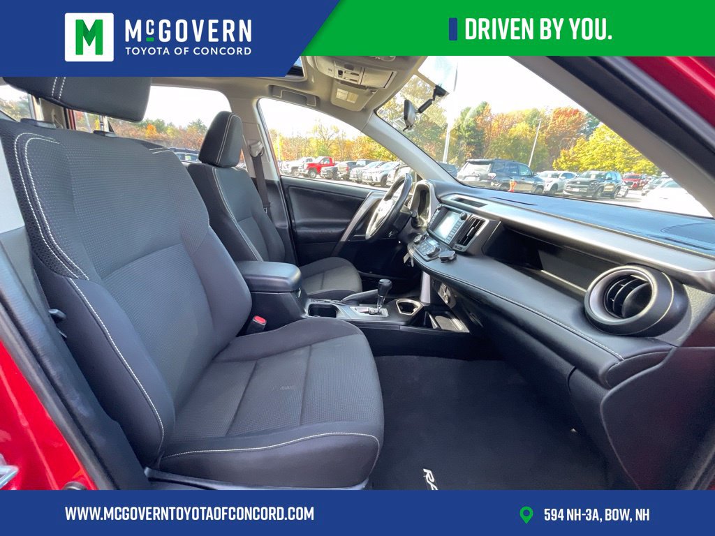 Used 2016 Toyota RAV4 XLE AWD/4WD image 22