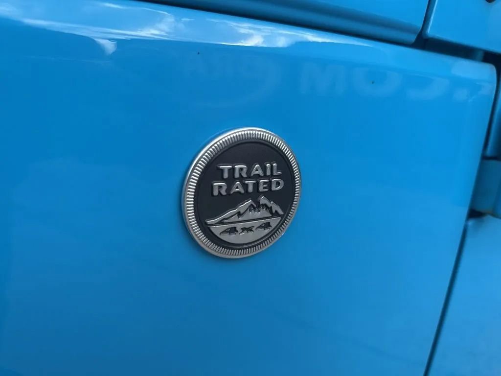 Used 2018 Jeep Wrangler Sport image 26