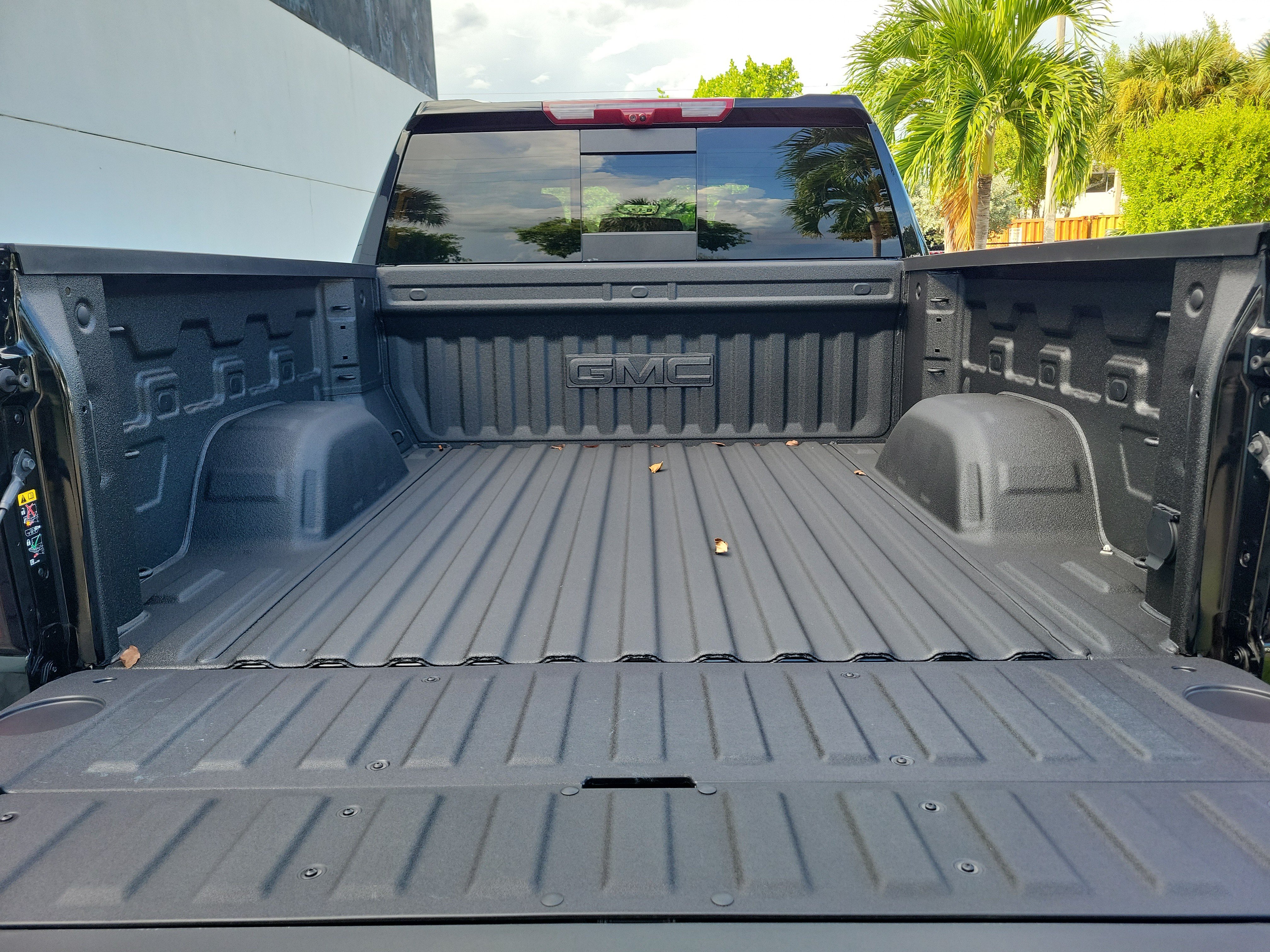 New 2026 GMC Sierra 1500 Denali AWD/4WD image 9