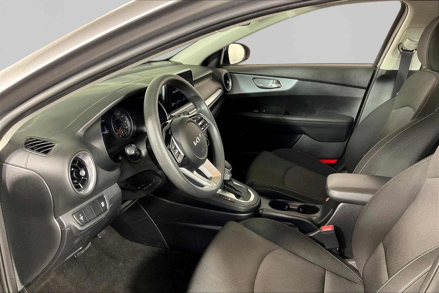 Certified 2023 Kia Forte LXS image 16