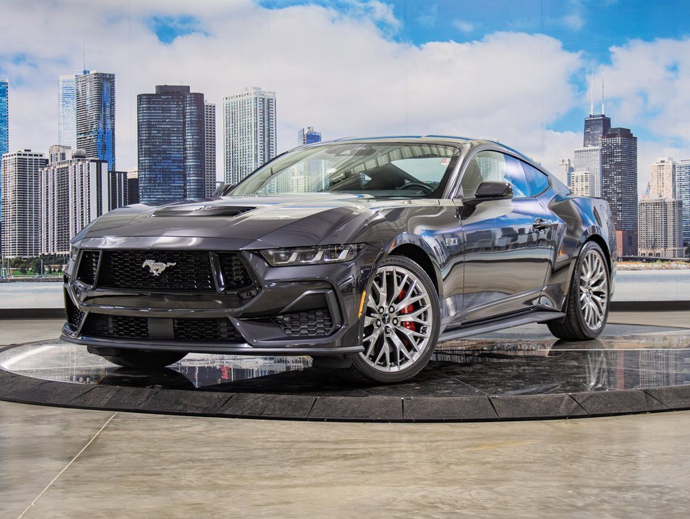 Used 2024 Ford Mustang GT Premium image 2