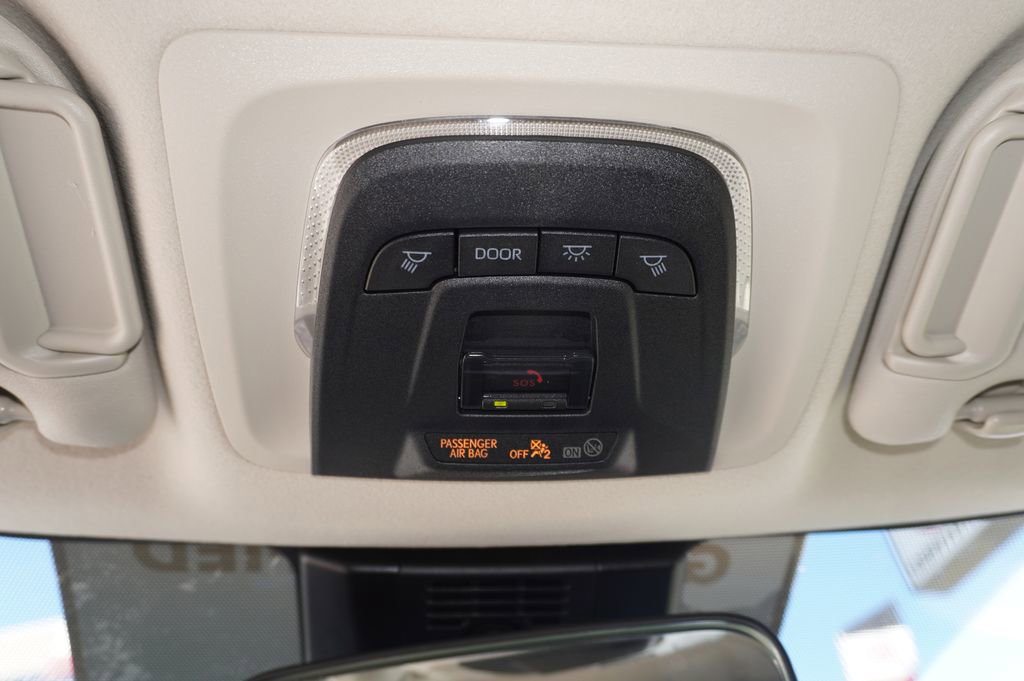 Certified 2025 Toyota Corolla LE w/ LE Premium Package image 19