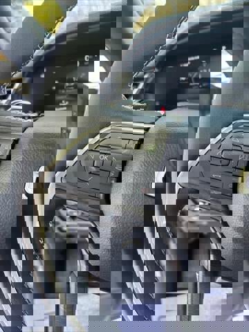 New 2025 Jeep Grand Cherokee L Limited image 37