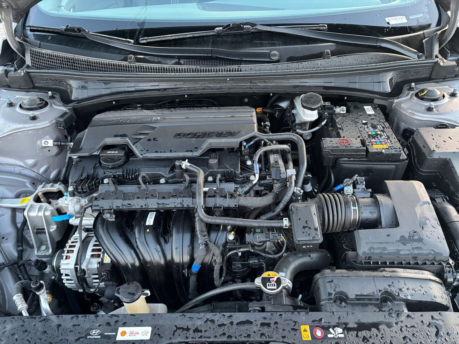 Used 2025 Hyundai Elantra SEL image 33