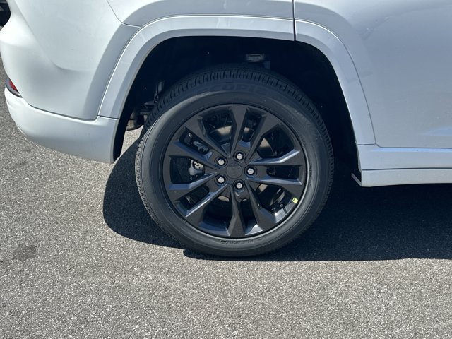 New 2026 Jeep Grand Cherokee Limited AWD/4WD image 19