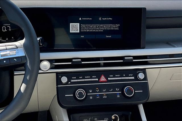 New 2025 Hyundai Tucson SE image 7