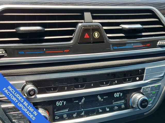 Used 2022 BMW 740i w/ M Sport Package RWD image 30