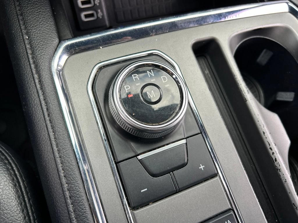 Used 2019 Ford Expedition Max XLT w/ Equipment Group 202A AWD/4WD image 37