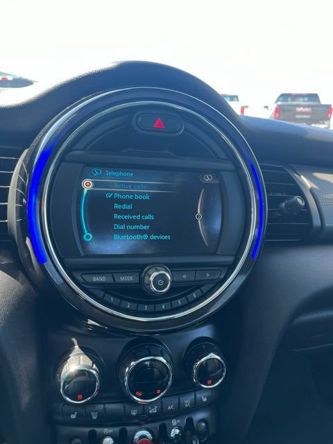 Used 2017 MINI Cooper 4-Door Hardtop FWD image 45