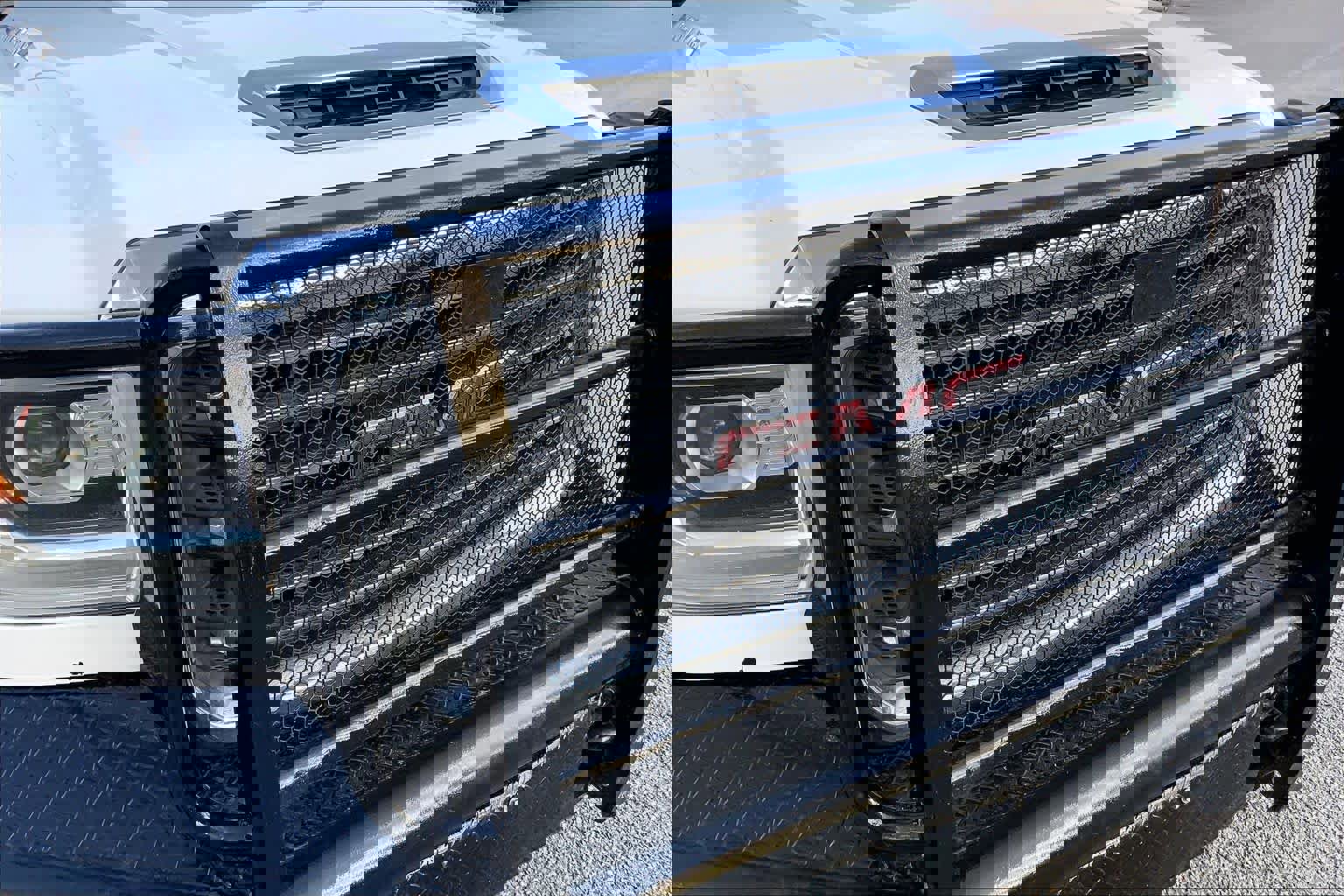 Used 2018 GMC Sierra 2500 4x4 Crew Cab w/ Sierra Convenience Package image 29