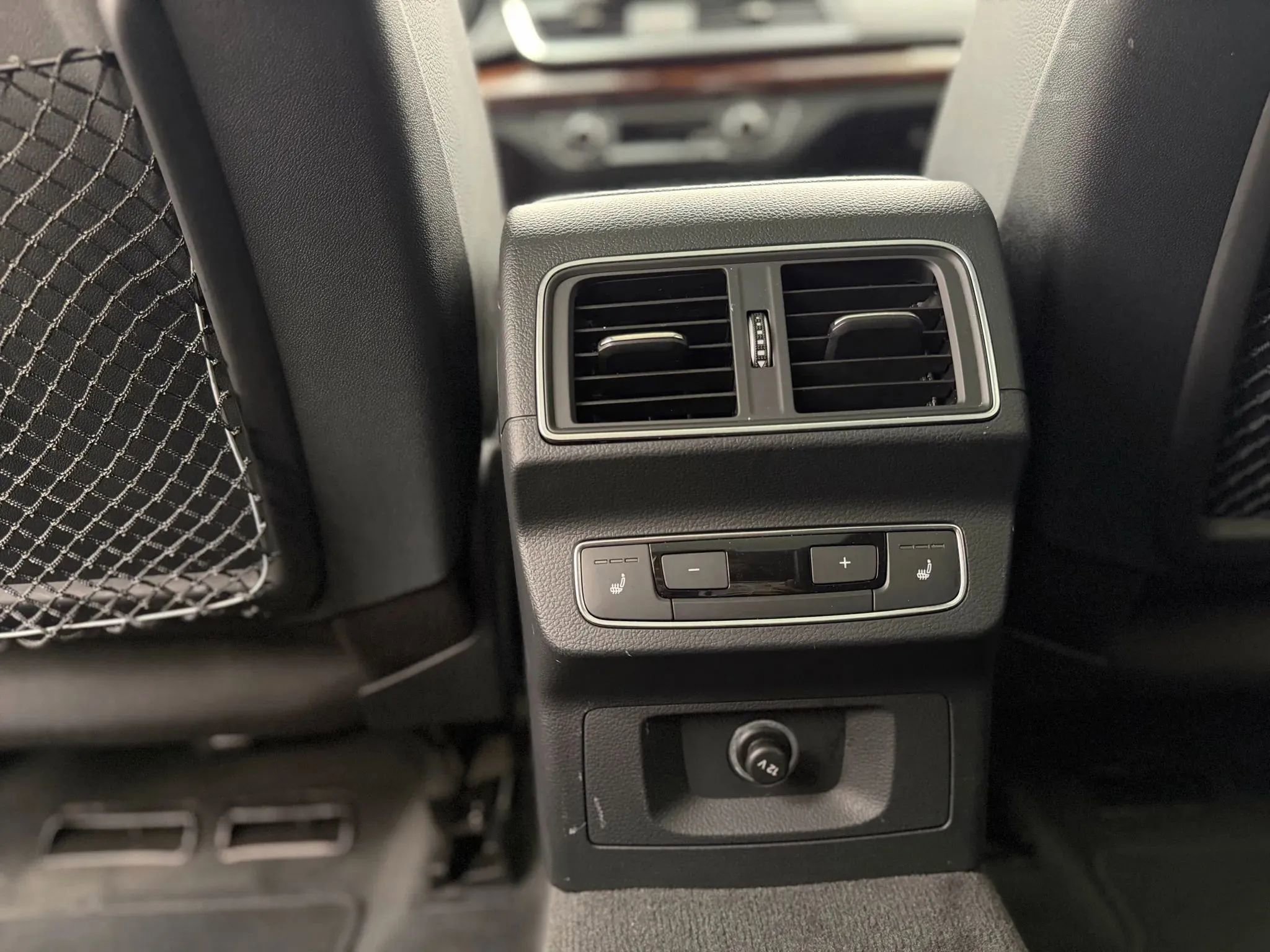 Used 2018 Audi Q5 2.0T Premium Plus w/ Premium Plus Package image 24