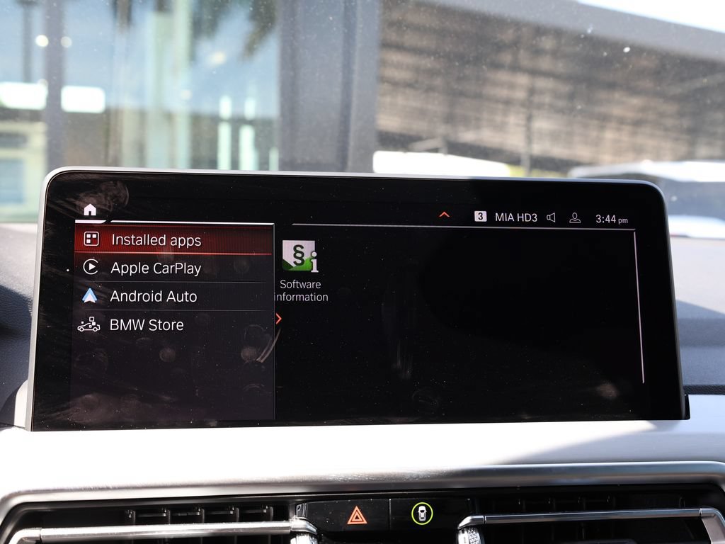 Used 2025 BMW X4 xDrive30i AWD/4WD image 33