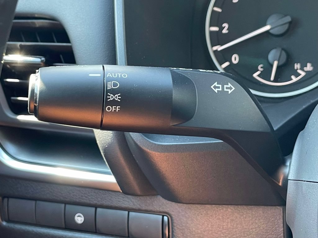 New 2026 Nissan Rogue SV FWD image 24