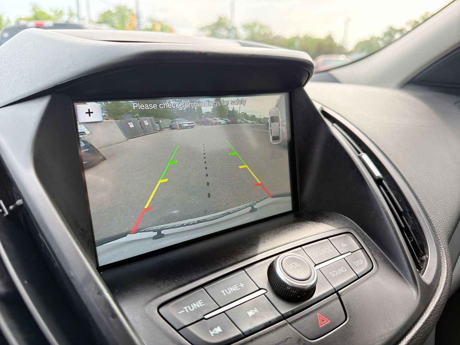 Used 2017 Ford Escape SE w/ Equipment Group 201A FWD image 30