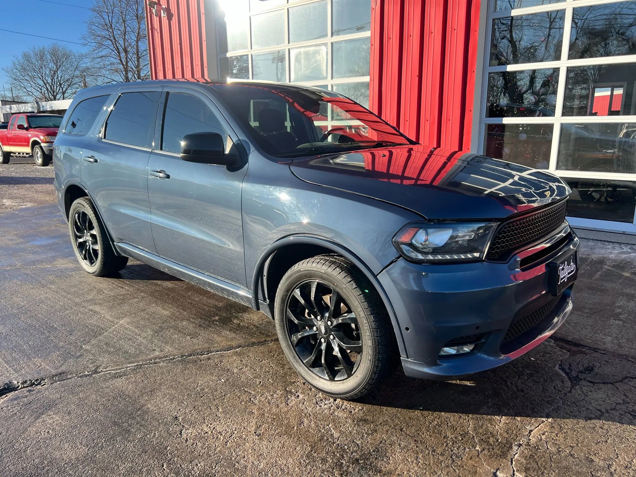 Used 2020 Dodge Durango SXT image 2