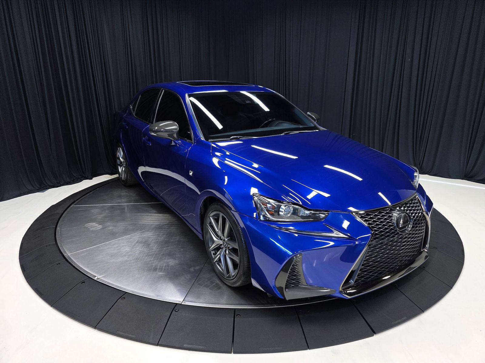 Used 2017 Lexus IS 350 F Sport RWD image 7