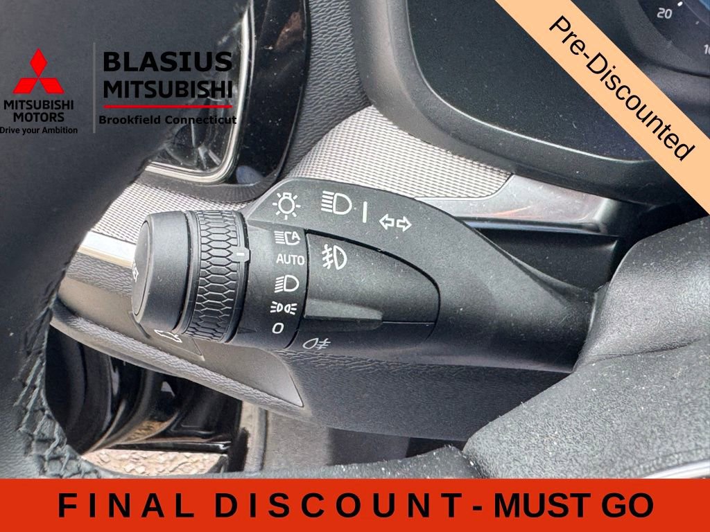 Used 2024 Volvo S60 B5 Plus AWD/4WD image 23