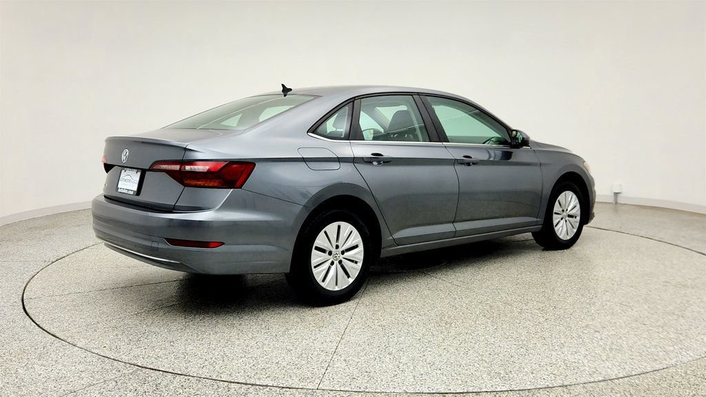 Used 2019 Volkswagen Jetta S w/ Driver Assistance Package FWD image 5