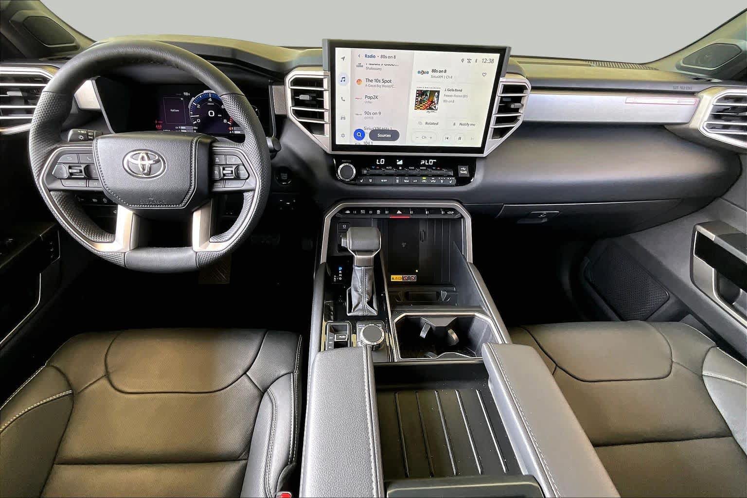 Used 2026 Toyota Tundra Limited AWD/4WD image 14