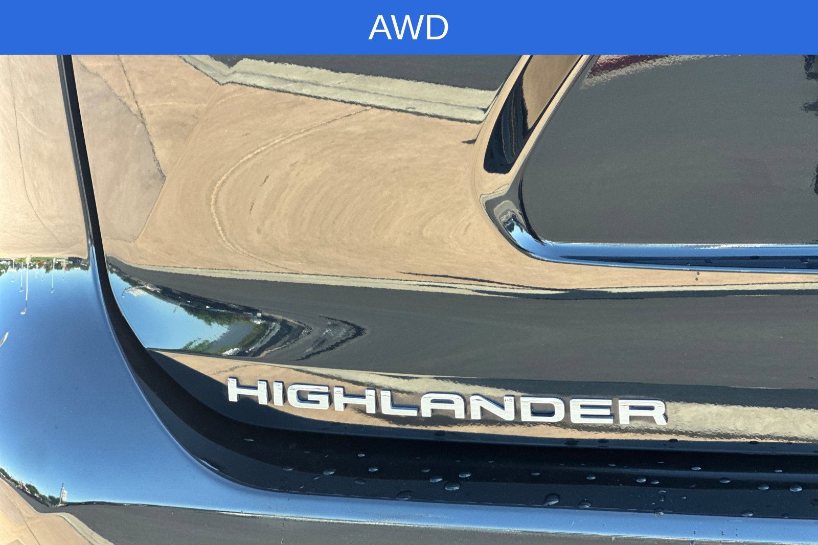 Used 2022 Toyota Highlander XLE AWD/4WD image 34
