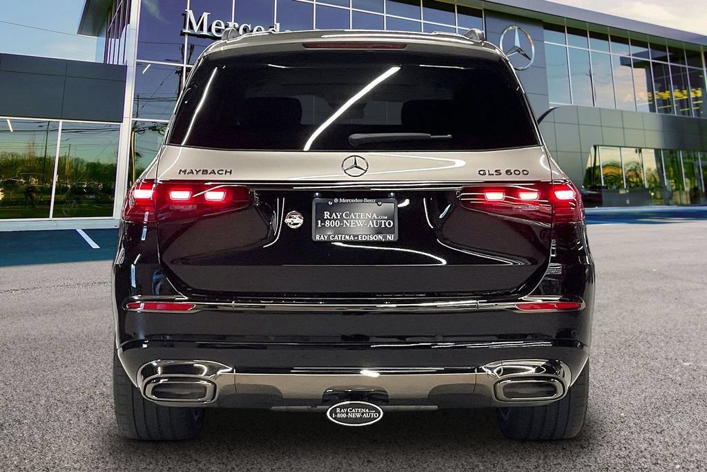 New 2026 Mercedes-Benz Maybach GLS 600 4MATIC image 4