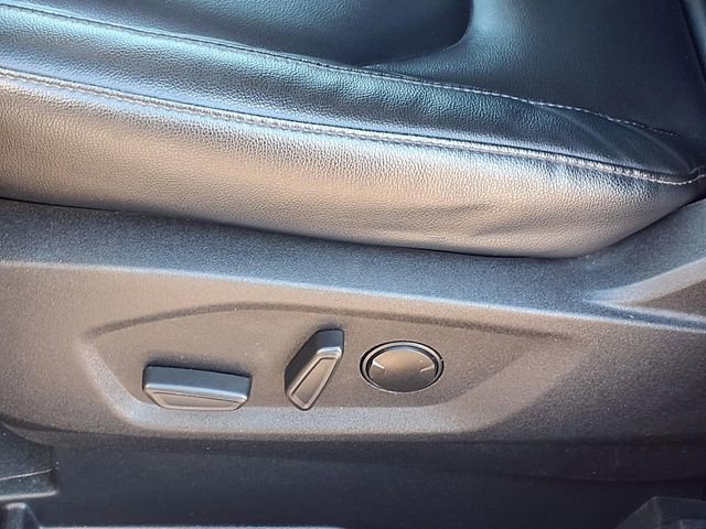 Used 2024 Ford Edge Titanium image 4