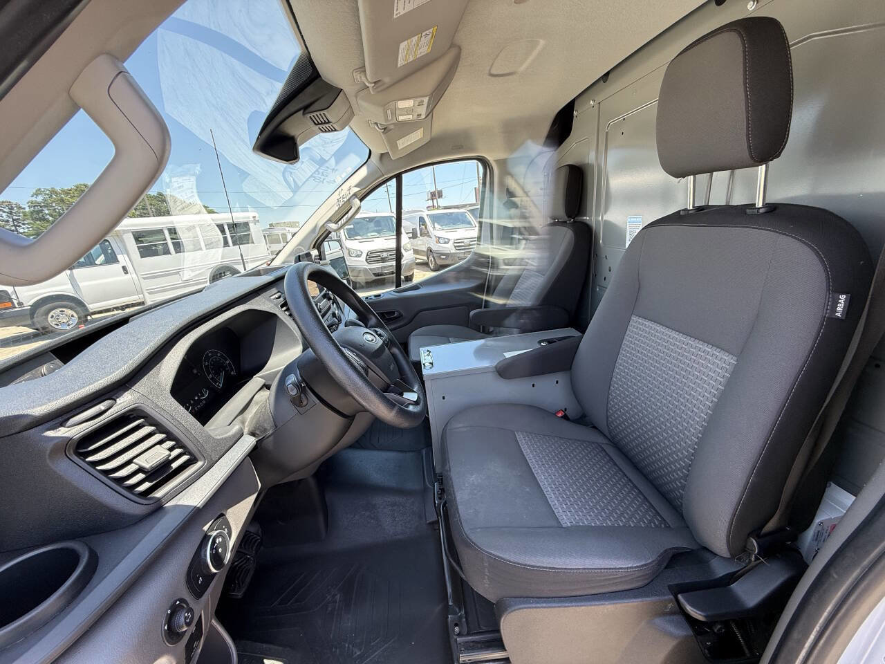 Used 2021 Ford Transit 150 Low Roof RWD image 11