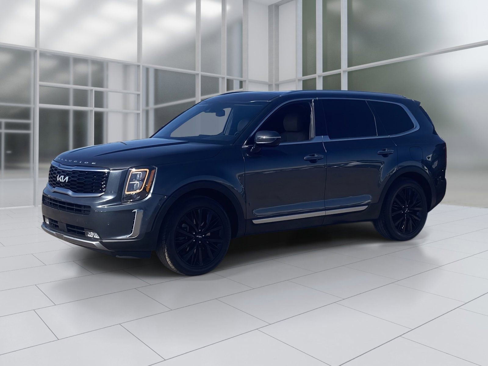 Used 2022 Kia Telluride SX w/ Towing Package image 2