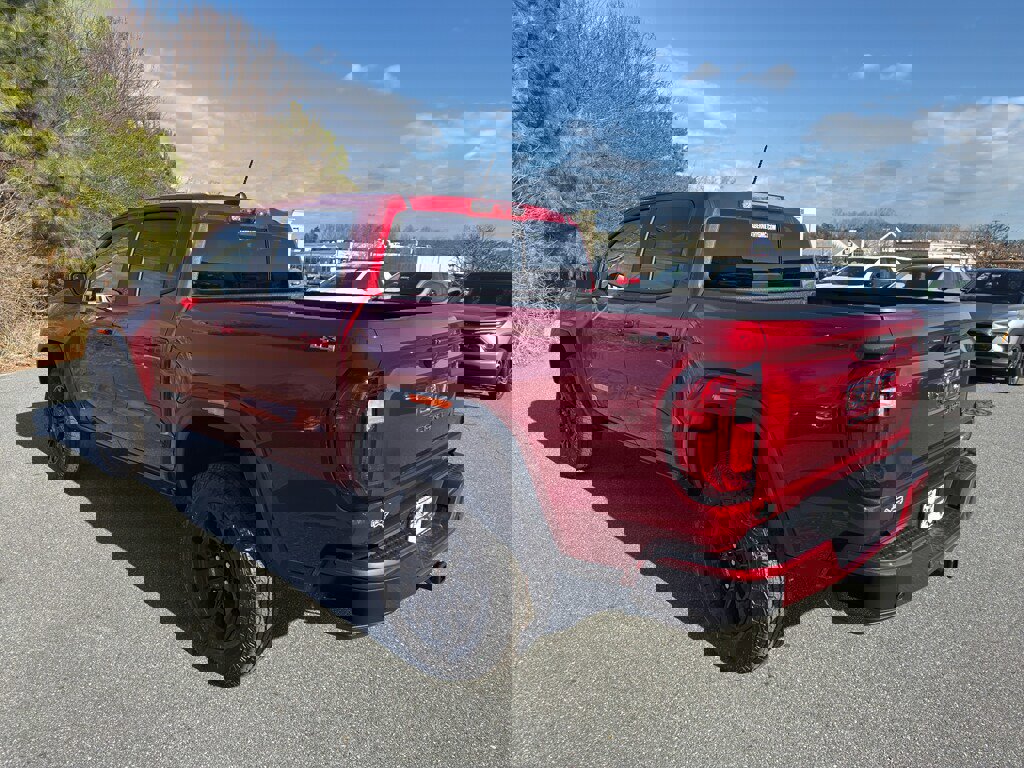 New 2026 GMC Canyon Elevation w/ Convenience Package image 4