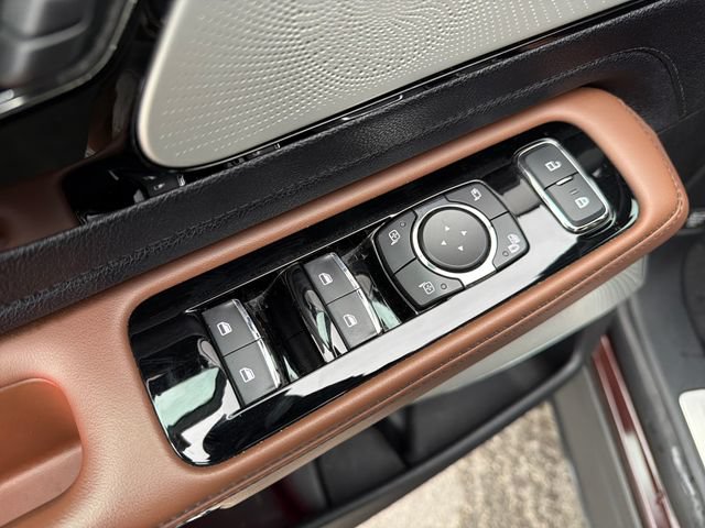 Used 2020 Lincoln Aviator Reserve w/ Equipment Group 202A AWD/4WD image 17