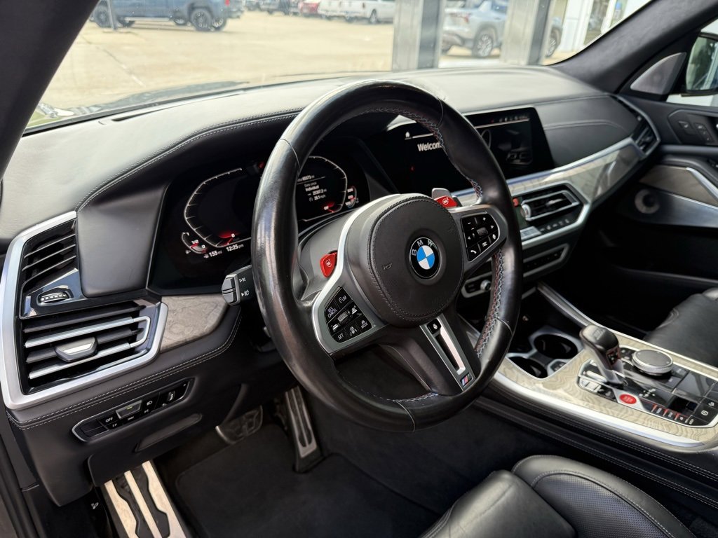 Used 2021 BMW X5 M w/ Executive Package image 7