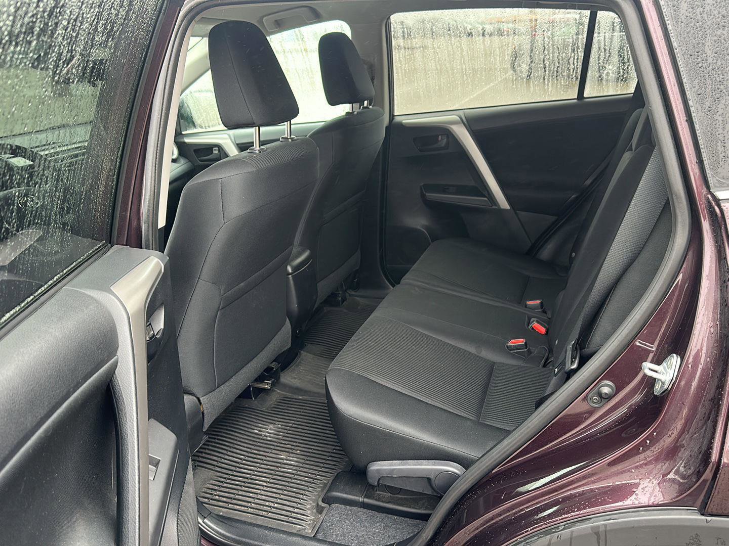 Used 2017 Toyota RAV4 LE w/ All Weather Liner Package image 18