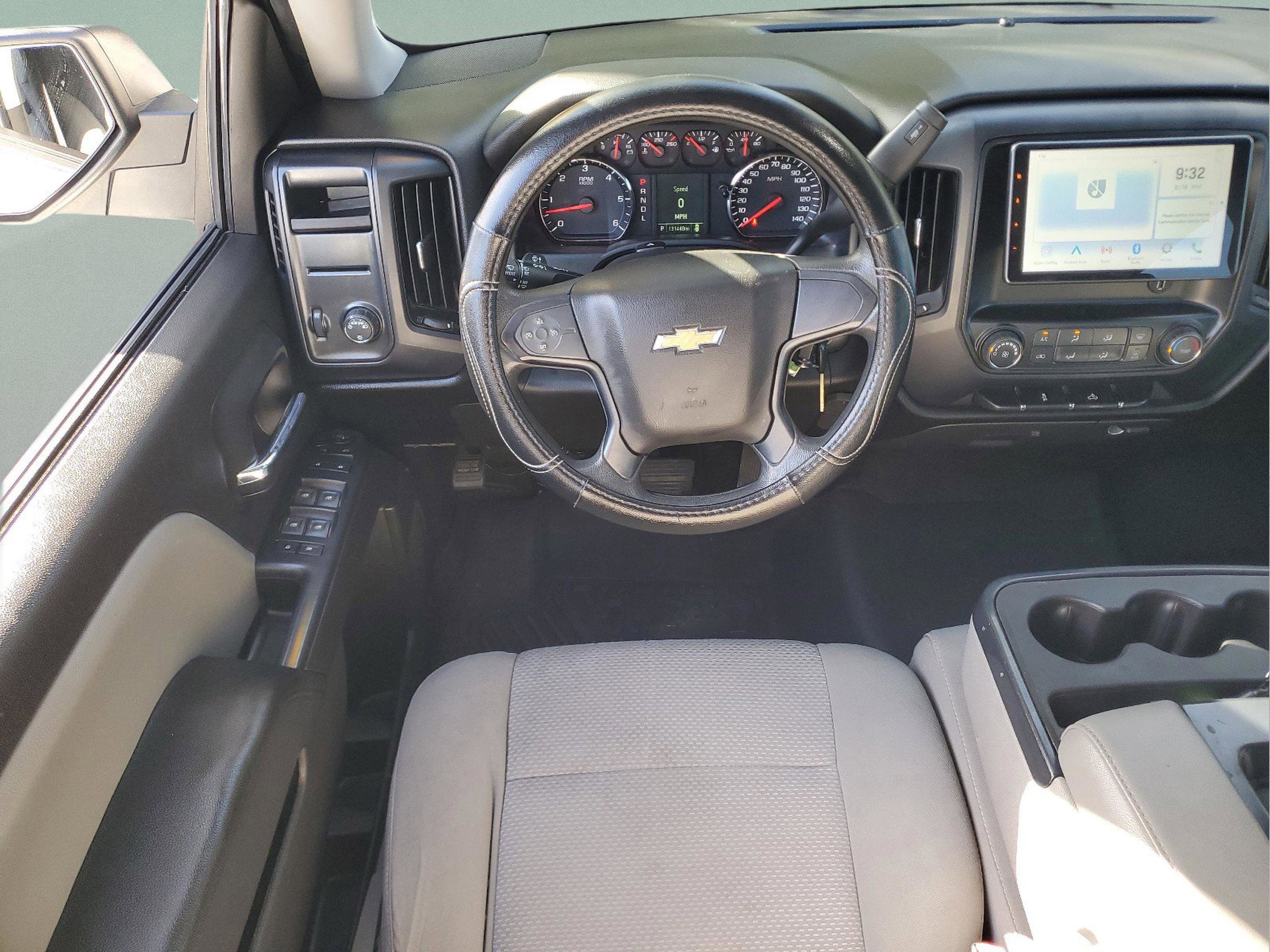 Used 2018 Chevrolet Silverado 1500 Custom w/ Custom Value Package RWD image 23