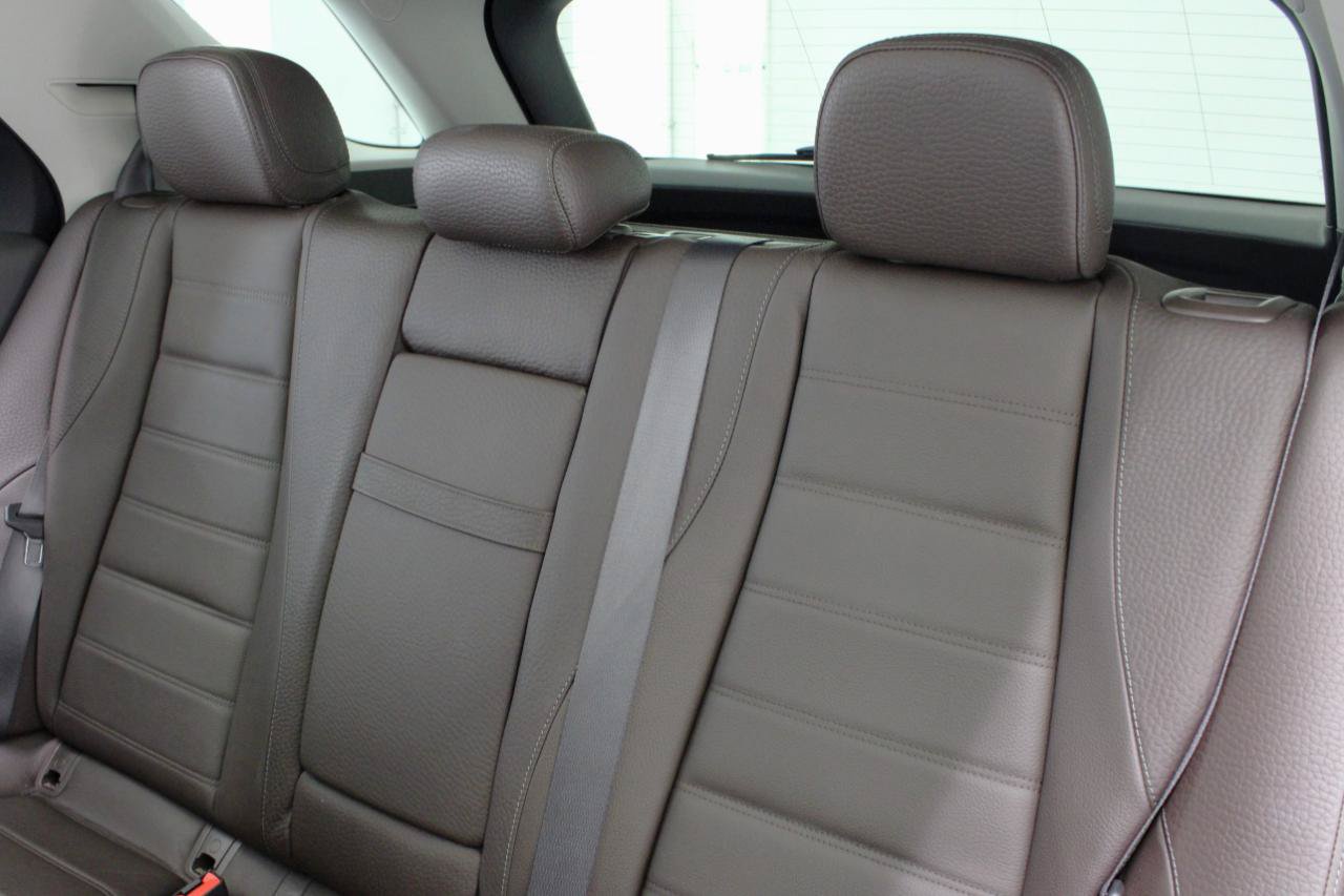 Used 2020 Mercedes-Benz GLE 350 4MATIC image 39