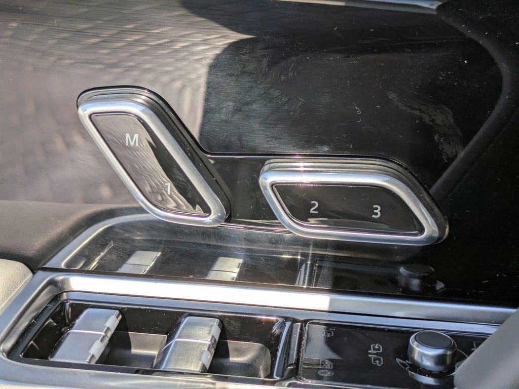 New 2026 Land Rover Range Rover Autobiography image 20